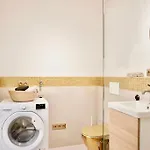 Neu Modernes In Lage, Free Parking Max 1,65m Höhe Und 1,8m Breite * Karlsruhe