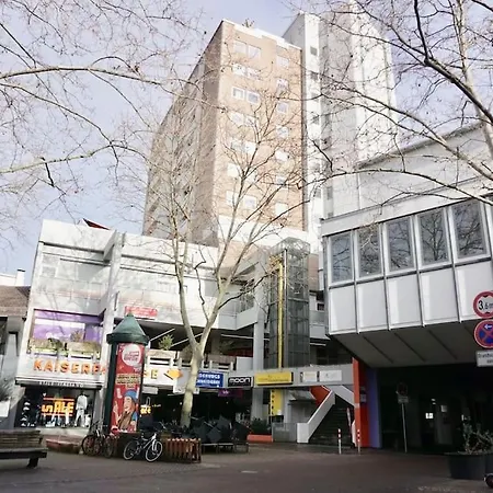 Neu Modernes In Lage, Free Parking Max 1,65m Hoehe Und 1,8m Breite