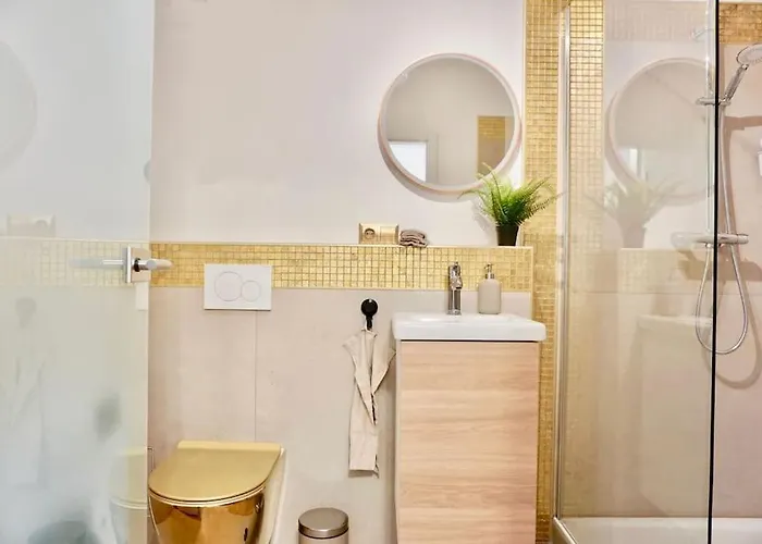 Neu Modernes In Lage, Free Parking Max 1,65m Hoehe Und 1,8m Breite Apartamento Karlsruhe